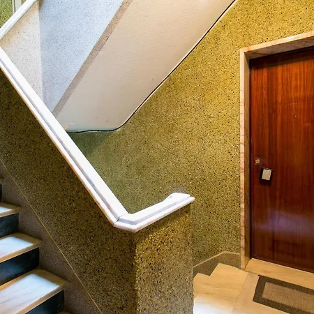 Apartment Isabel Dream Iv, 400m From The Train *